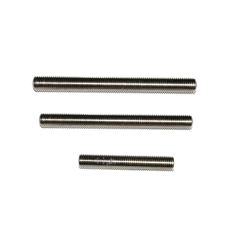 Wat is het verschil tussen een alle draadloze stalen stalen staaf en een half-threaded roestvrijstalen schroefdraadstang?